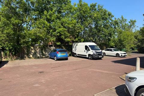 29 Tasker Close, Harlington, Hayes, UB3 5LD