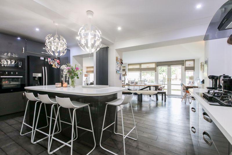 Northfield Drive, West Moor, NE12 4 bed semidetached house £350,000