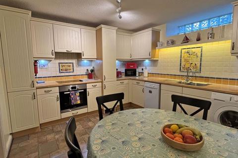 4 bedroom terraced house for sale, Old Fore Street, Sidmouth