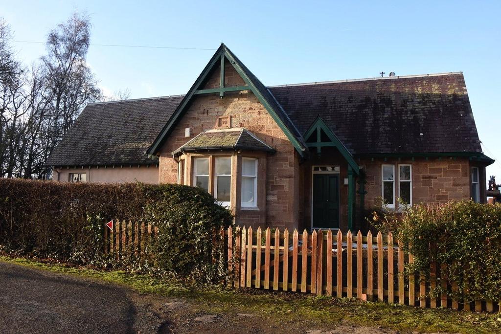 West Lodge, Saltoun, Pencaitland, Tranent, East Lothian, EH34 3 bed detached house £1,800 pcm