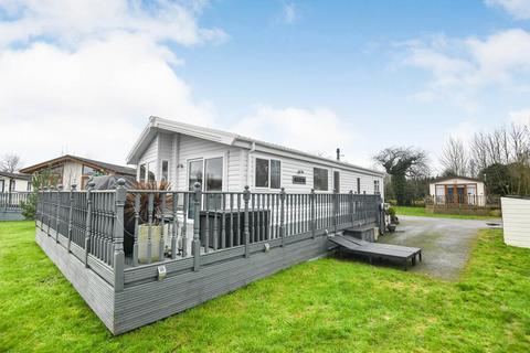 2 bedroom lodge for sale, Carnoustie Court, Tydd St Giles, Wisbech, Cambs, PE13 5NZ