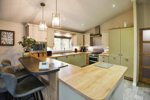 2 bedroom lodge for sale, Carnoustie Court, Tydd St Giles, Wisbech, Cambs, PE13 5NZ