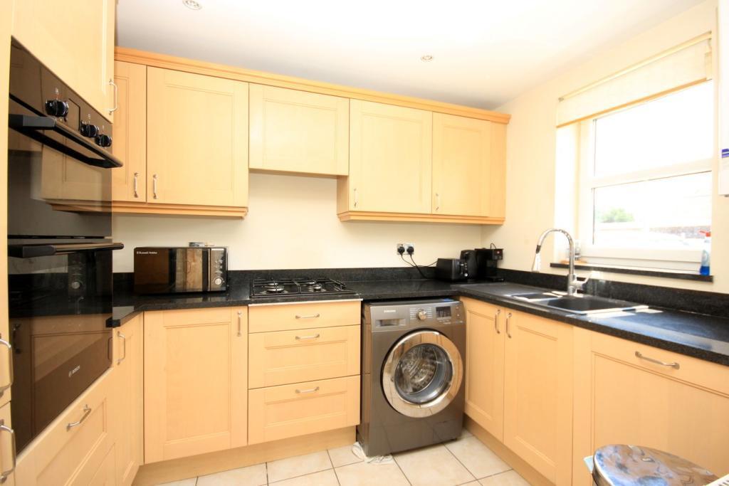 Ashton Gate, Flitwick, Bedfordshire, MK45 1AG 3 bed townhouse for sale