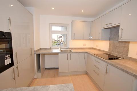 2 bedroom flat to rent, Princess Avenue, Aldwick, Bognor Regis, PO21