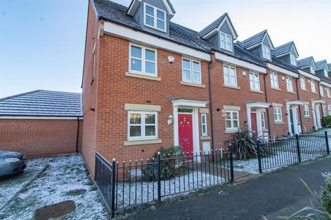 4 bedroom townhouse for sale - Carty Road, Hamilton, Leicester, LE5