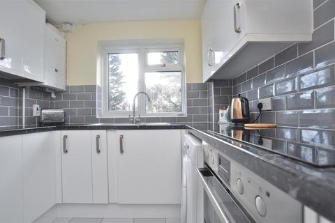 3 bedroom house for sale - Passingham Avenue, Hitchin