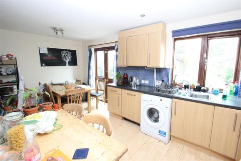 4 bedroom house to rent - Bramwell Place Cowley