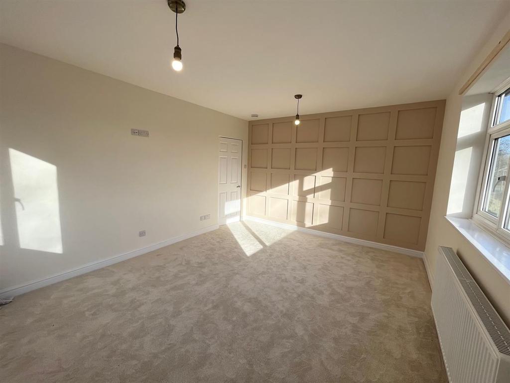 Bills Lane, Shirley, Solihull 2 bed apartment £950 pcm (£219 pw)