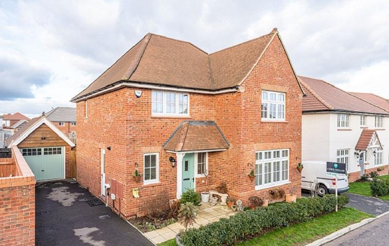 Baker Drive, Buntingford 4 bed detached house for sale £675,000