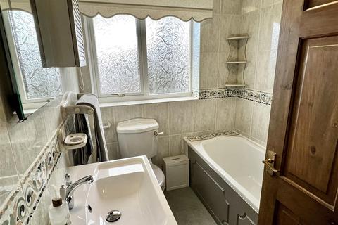 37 Cherry Drive, Holme On Spalding Moor, York, YO43 4HT