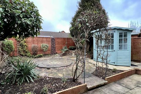 37 Cherry Drive, Holme On Spalding Moor, York, YO43 4HT