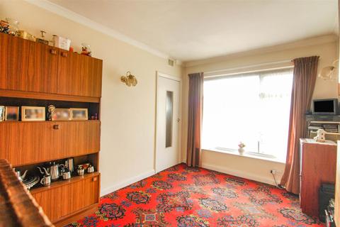 722 Doncaster Road, Ardsley, Barnsley, S71 5EH
