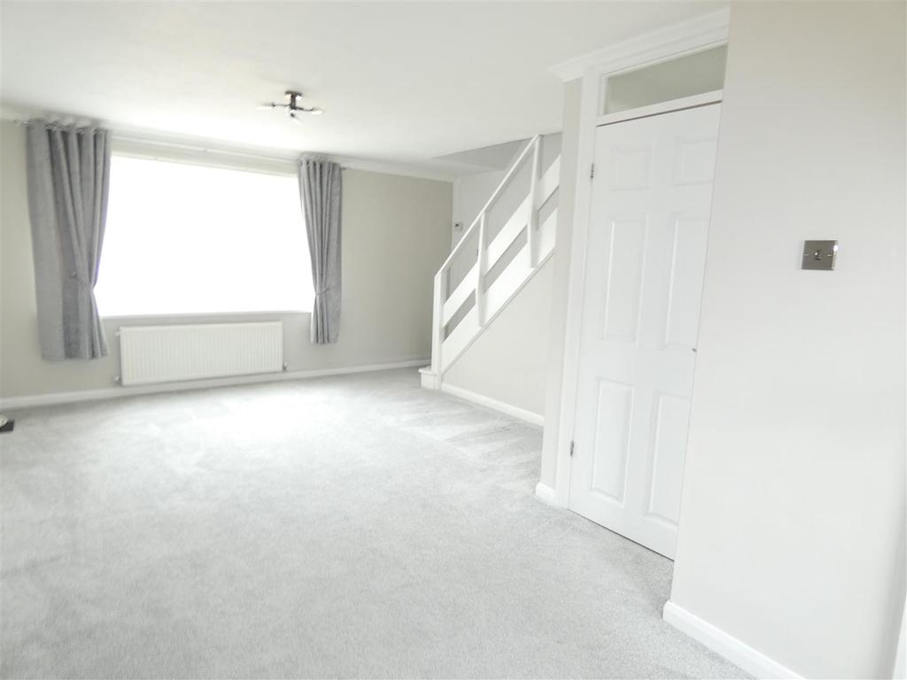 Park Close, Birmingham 2 bed duplex £150,000