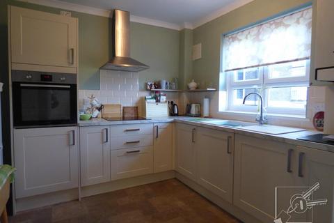 28 Fountain Walk, Northfleet, Gravesend, DA11 9JY