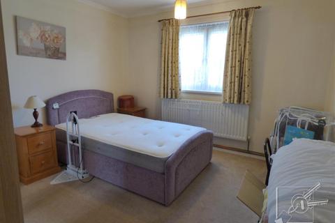 28 Fountain Walk, Northfleet, Gravesend, DA11 9JY