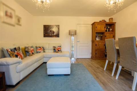 24 Elham Crescent, Dartford, DA2 6FA