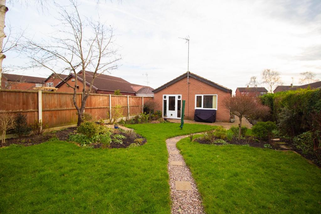 Barony Way, Chester 4 bed bungalow £295,000