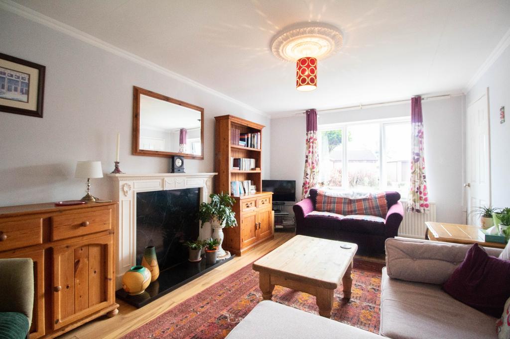 Barony Way, Chester 4 bed bungalow £295,000