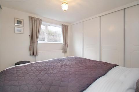 10 Beacon Drive, Sunderland, SR6 0RJ