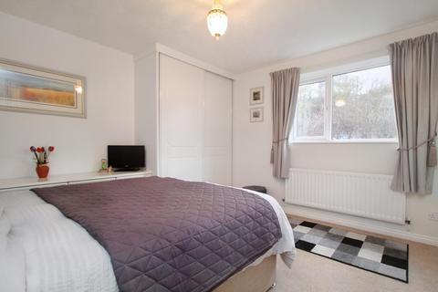 10 Beacon Drive, Sunderland, SR6 0RJ