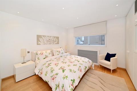 3 bedroom flat for sale - Greville House, Kinnerton Street,  Belgravia SW1X