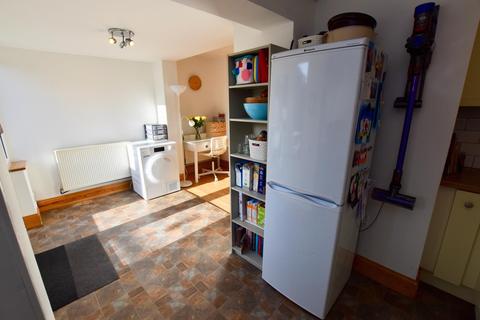 83 Crosbie Road, Coventry, CV5 8FX