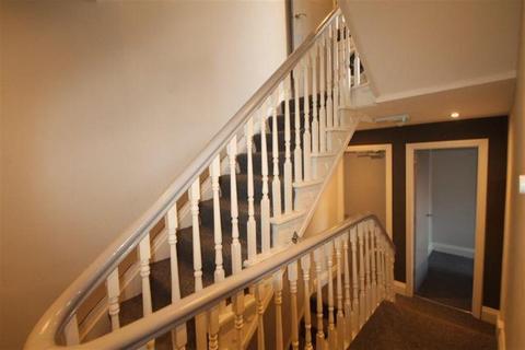 5 bedroom private hall to rent - Southfield Road, Middlesbrough, TS1 3HB
