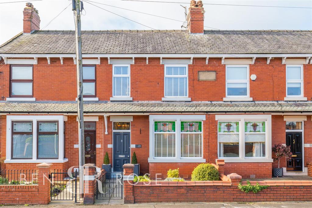Wigan Road, Euxton, Chorley 3 bed terraced house £279,995