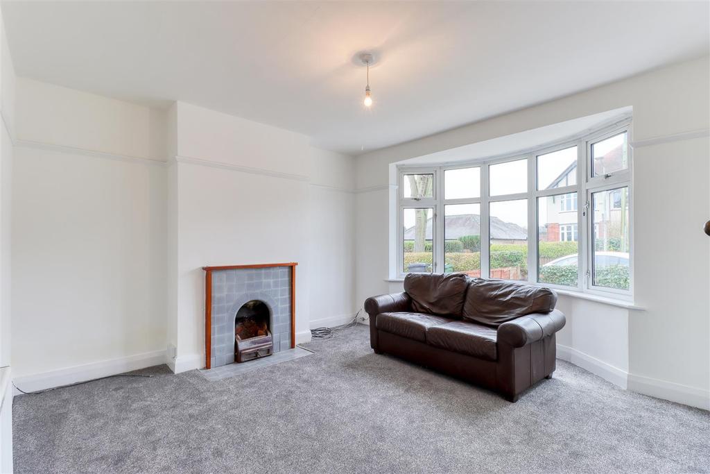 Fairmount Drive, Loughborough 3 bed semidetached house £1,150 pcm (£