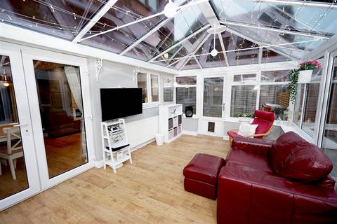 6 Evanstone Close, Horwich, Bolton, BL6 5SQ