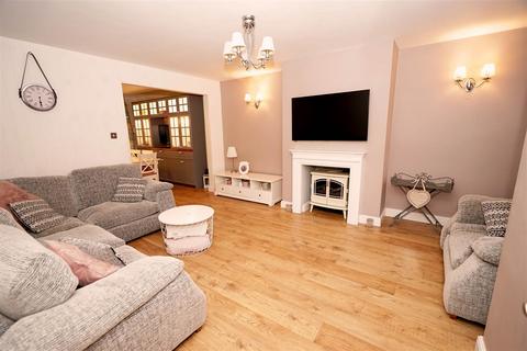 6 Evanstone Close, Horwich, Bolton, BL6 5SQ