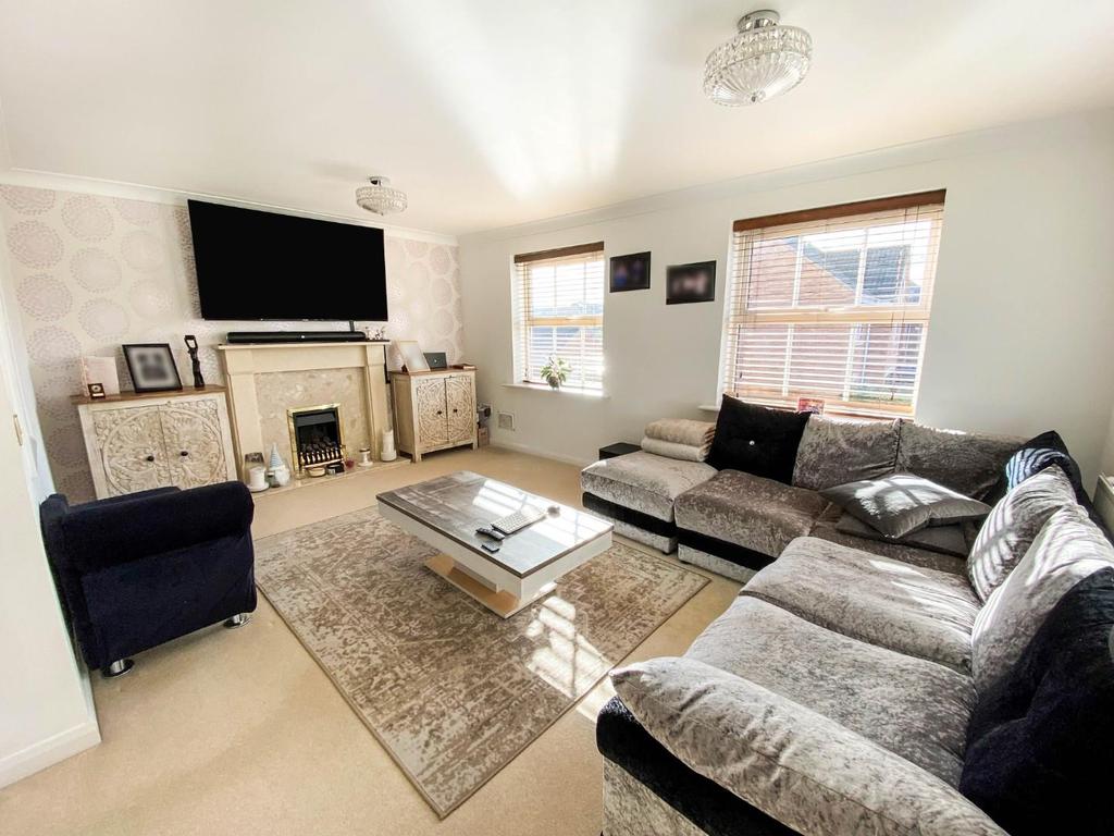 Living Room.JPG