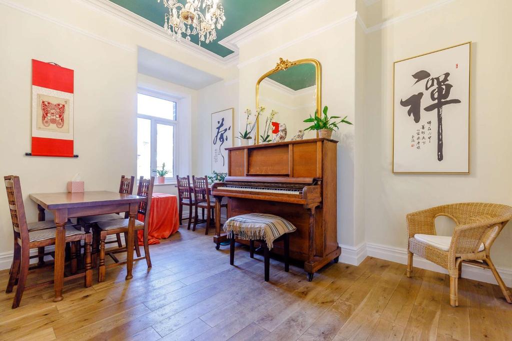 8517026-interior27-800.jpg