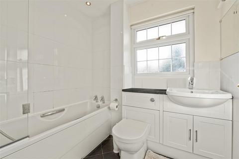 39 Hurstwood, Ascot, SL5 9SP
