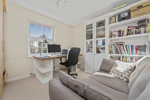 39 Hurstwood, Ascot, SL5 9SP