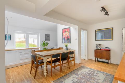8 Allison Avenue, Bristol, BS4 4PE