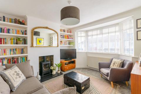 8 Allison Avenue, Bristol, BS4 4PE