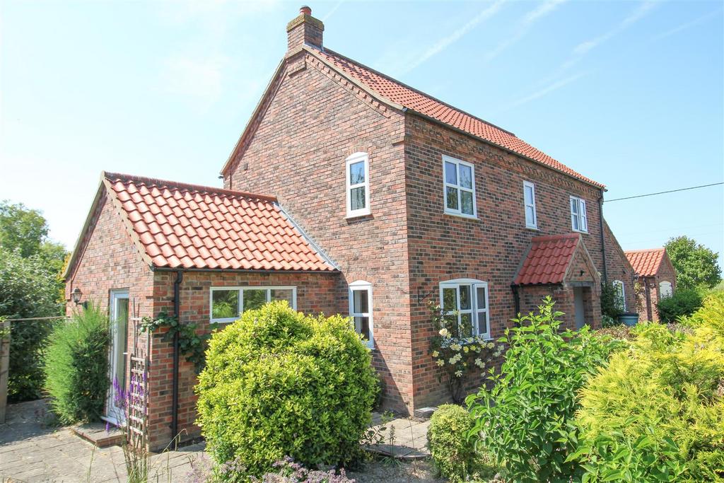 Willoughby Road, Cumberworth, Alford 4 bed detached house for sale £