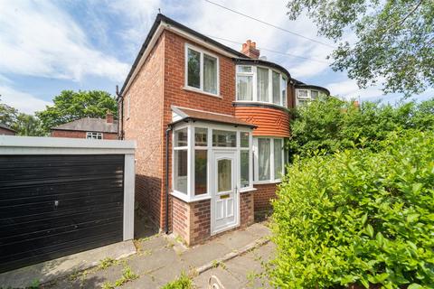 10 Royston Road, Manchester, M16 0EU