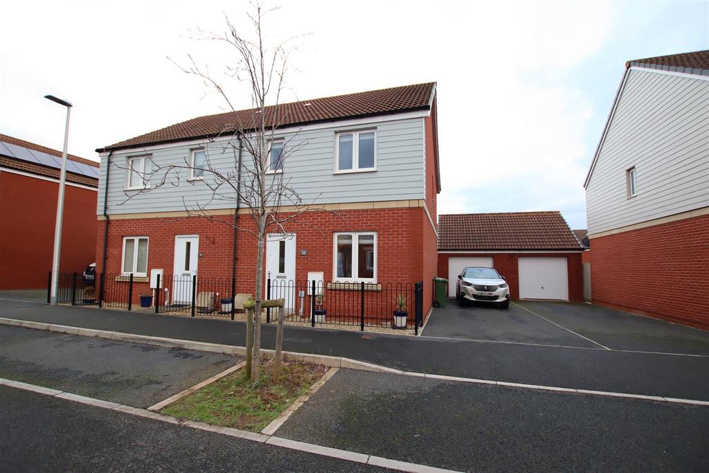 Somerville Crescent, Exeter 3 bed semidetached house for sale £350,000
