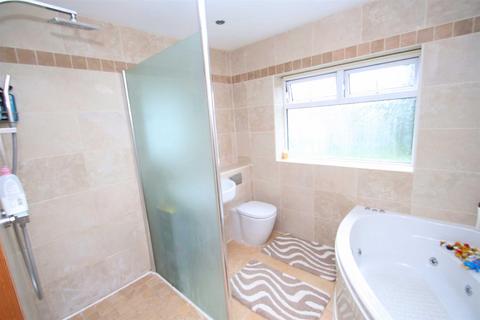 4 Arlington Crescent, Wilmslow, SK9 6BJ