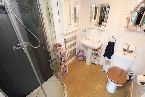 101 Gibbwin, Great Linford, Milton Keynes, MK14 5DH