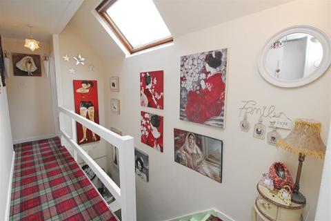 101 Gibbwin, Great Linford, Milton Keynes, MK14 5DH