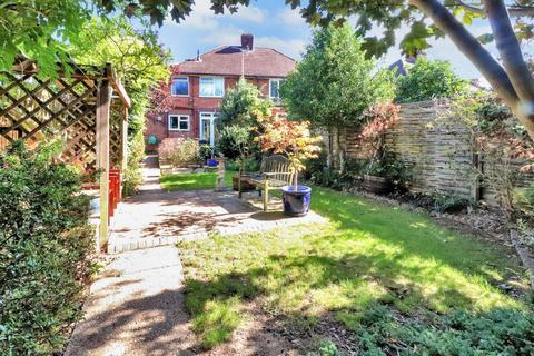 26 Gresham Avenue, Leamington Spa, CV32 7RA