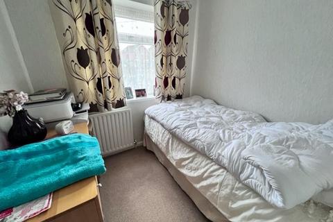 11 Grenobank Road, Grenoside, Sheffield, S35 8NW