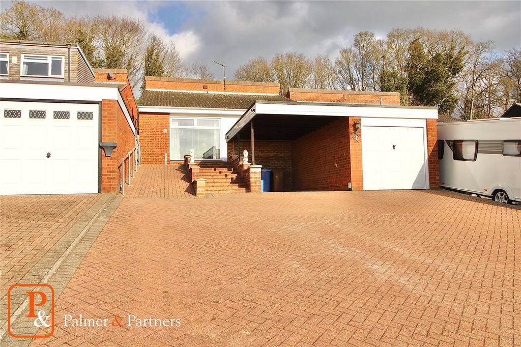 Furness Close, Ipswich, Suffolk, IP2 3 bed detached house for sale £
