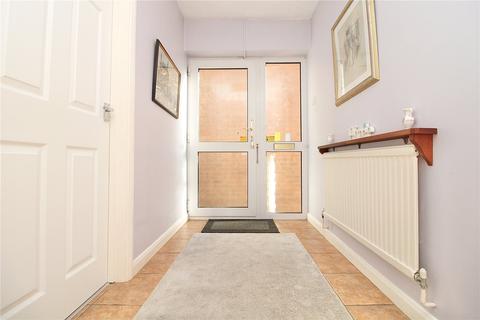 76 Furness Close, Ipswich, IP2 9YA