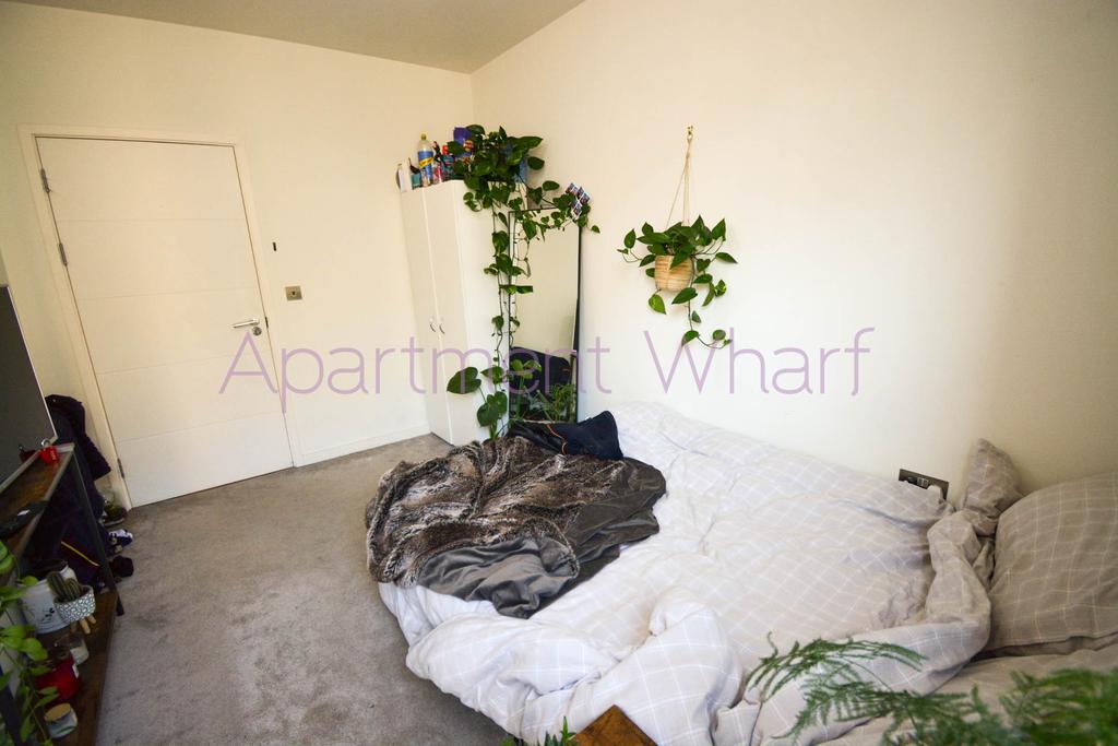 Drury Place Bristol Walk (Kilburn Park), London, NW6 1 bed in a flat