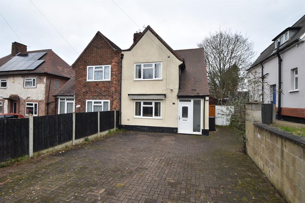 Wollaton Road, Beeston, NG9 2PP 2 bed semidetached house £215,000