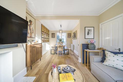 39 Robson Road, London, SE27 9LB